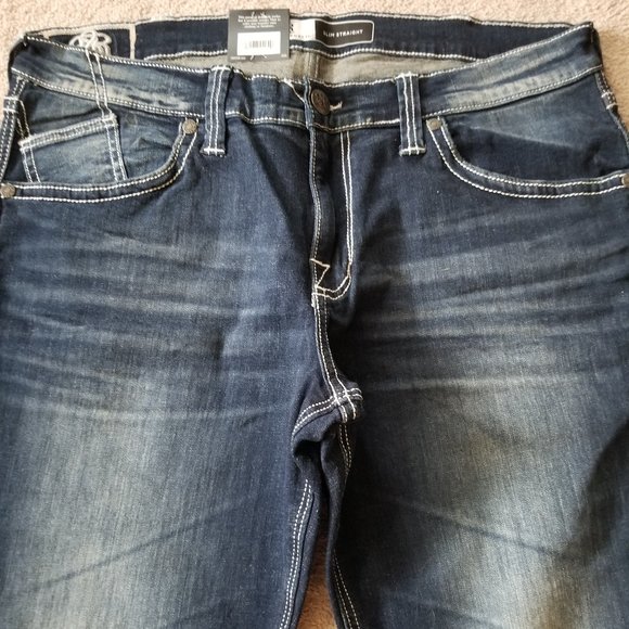 Jeans - Picture 3 of 4